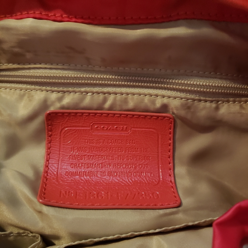 Backpack - Picture 2 of 4